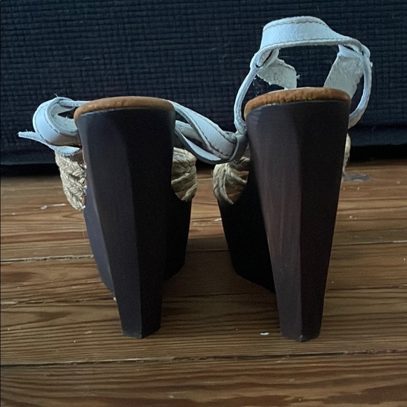 Sbicca rope platform wedges - Picture 3 of 4